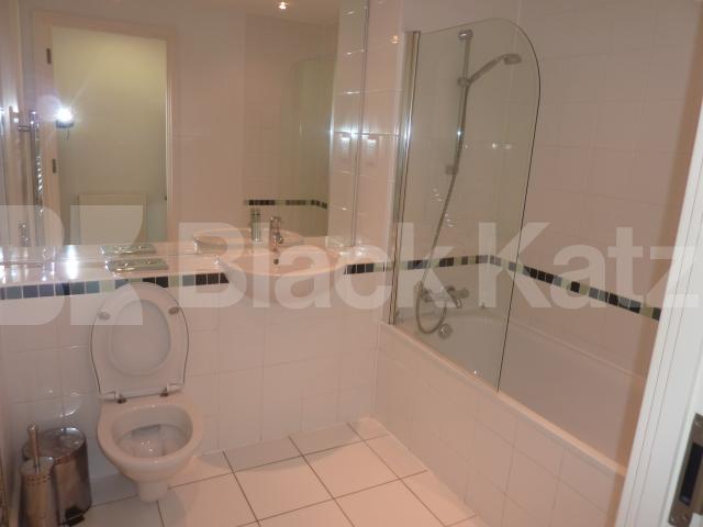 			2 Bedroom, 1 bath, 1 reception Flat			 Eden Grove, HOLLOWAY 